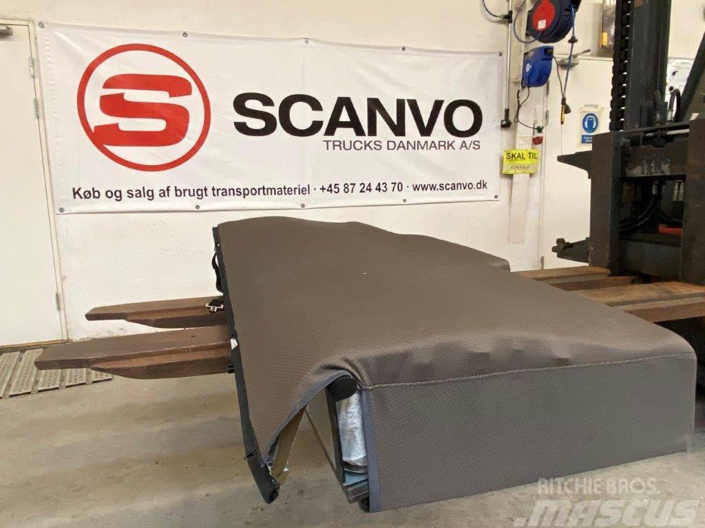 Scania Underkøje afmonteret Kabine in notranjost