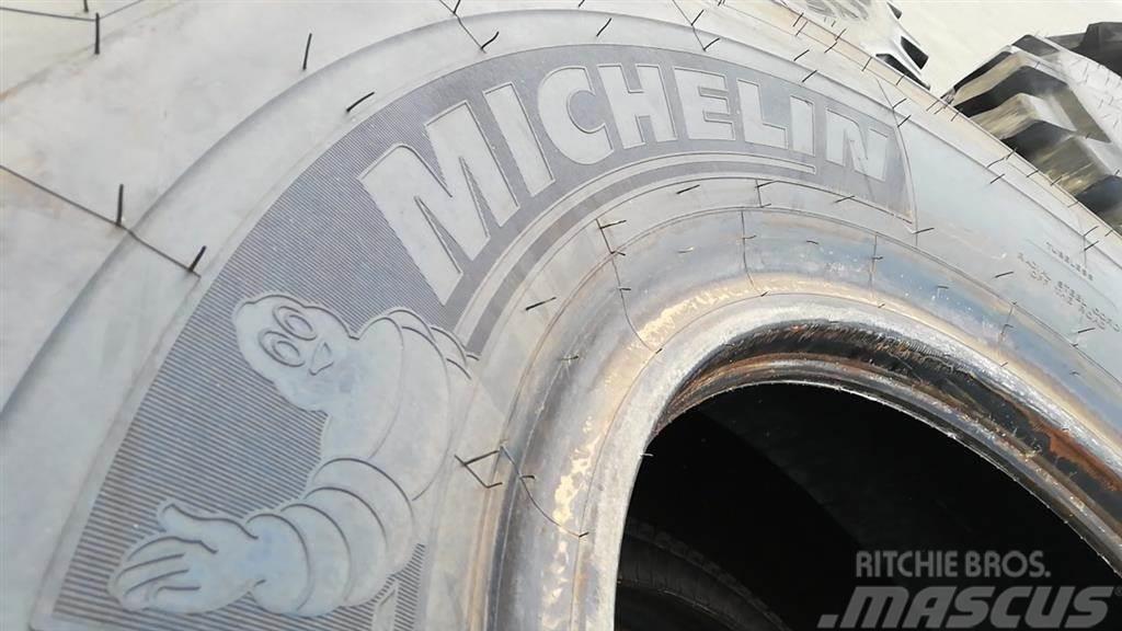 Michelin 23.5R25 Xadn+ 185B NEW DEMOUNT. Gume, kolesa in platišča
