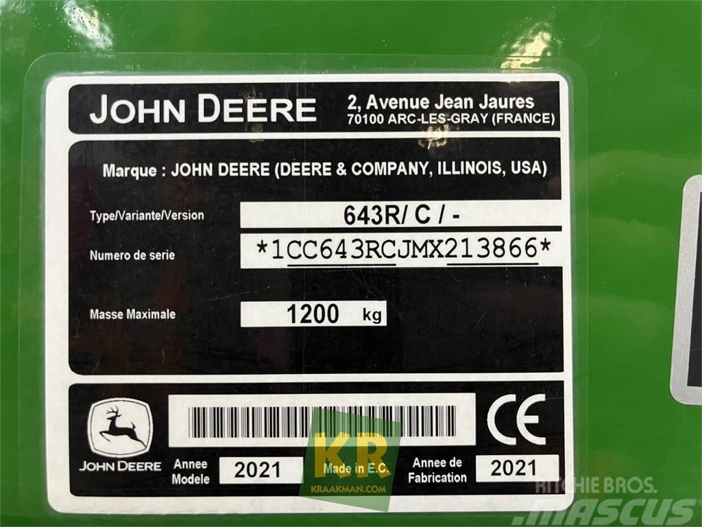 John Deere 643R Čelni nakladalci in kopači