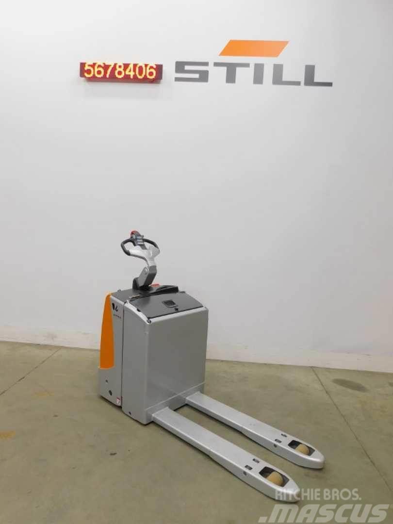 Still EXU-SF20 Električni nizko dvižni viličar s stojiščem