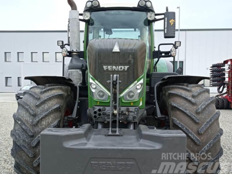 Fendt 824 Vario S4 Profi Traktorji