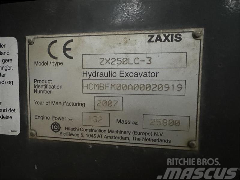 Hitachi Zaxis 250LC-3 Bagri goseničarji