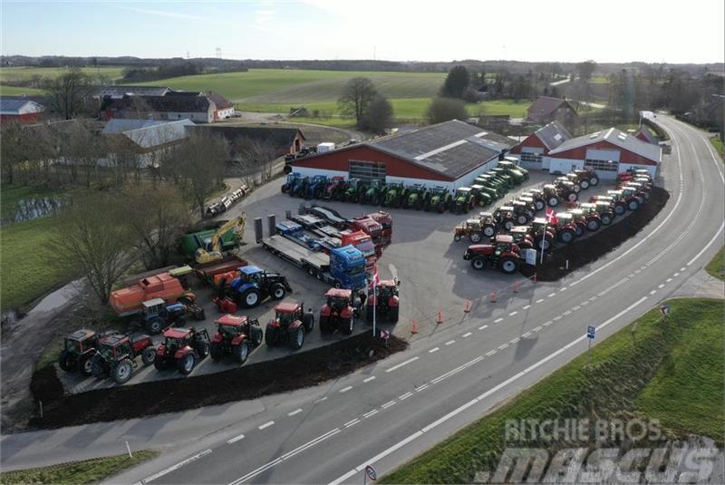 New Holland TL90 PÅ VEJ HJEM! Traktorji