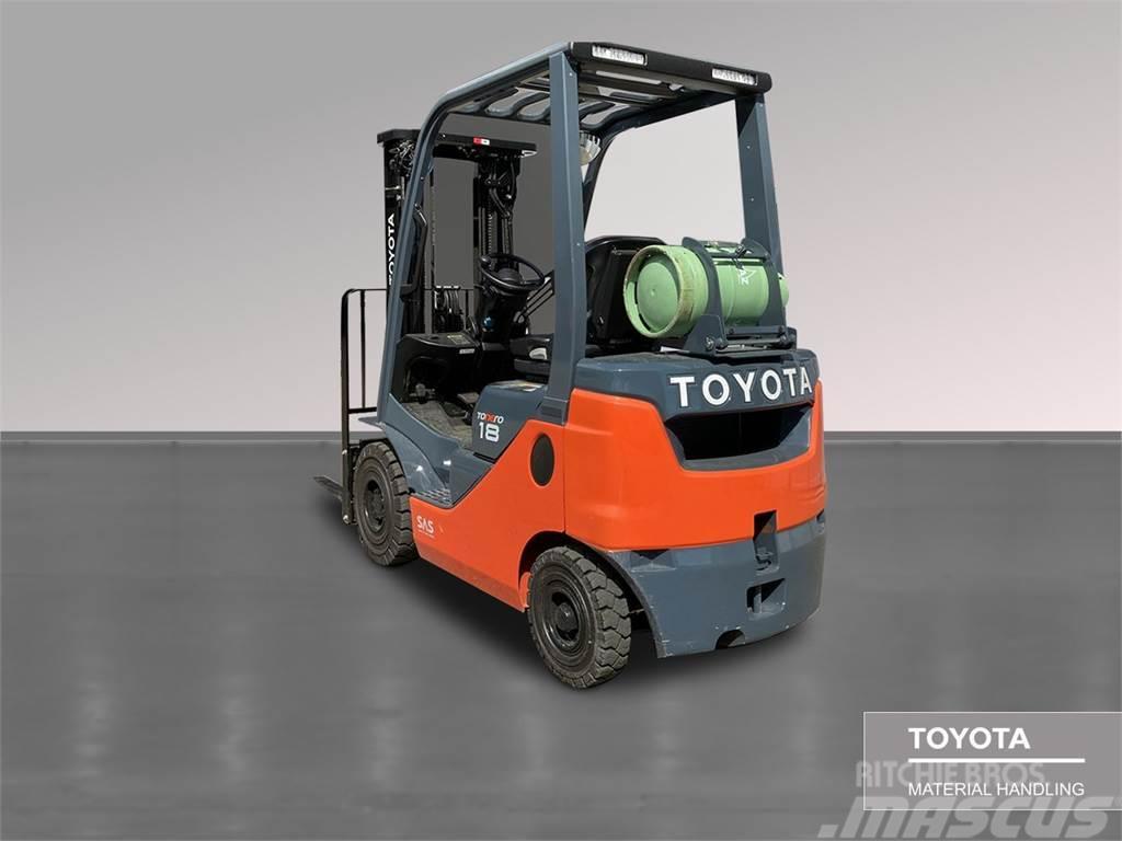 Toyota 02-8FGF18 Plinski viličarji