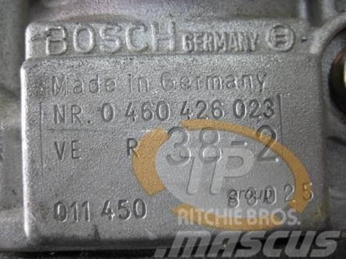 Bosch 0460426023 Bosch Einspritzpumpe Pumpentyp: VER38-2 Motorji