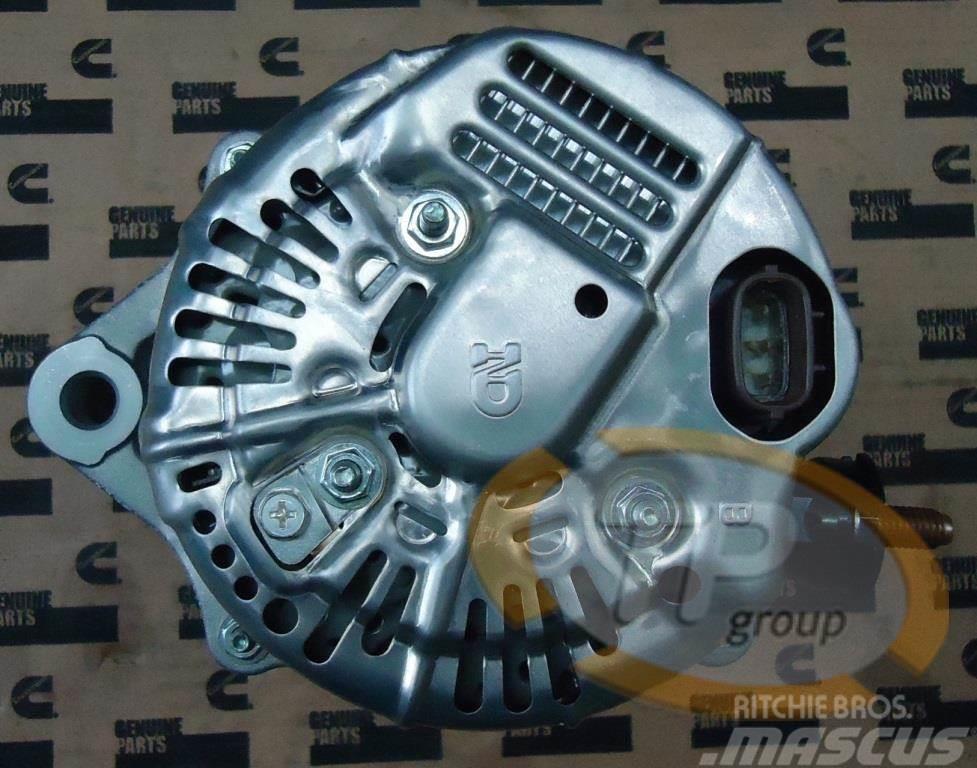  Nippo Denso 600-861-6510 Alternator 24V Motorji