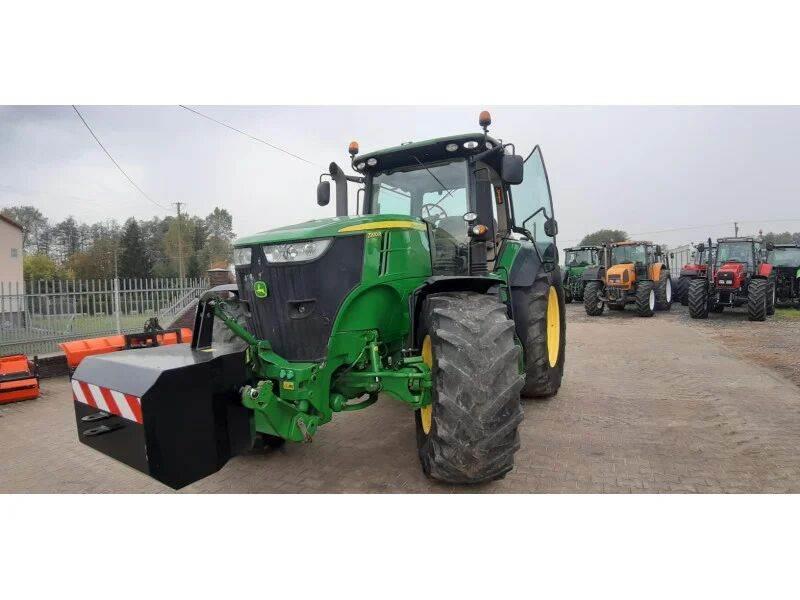 John Deere 7200 R Traktorji