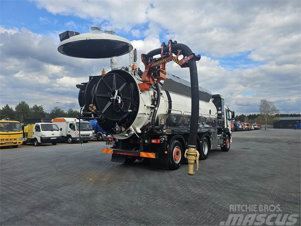 Volvo WUKO ADR ROLBA FOR CLEANING CHANNELS COMBI Vakuumski tovornjaki