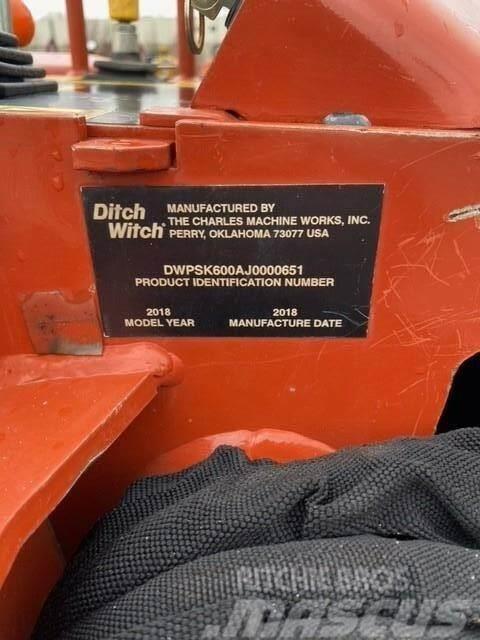 Ditch Witch SK600 Skid steer mini nakladalci