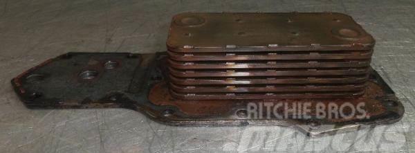 CASE Oil cooler for engine Case 6T-590/86 3921558 Drugi deli