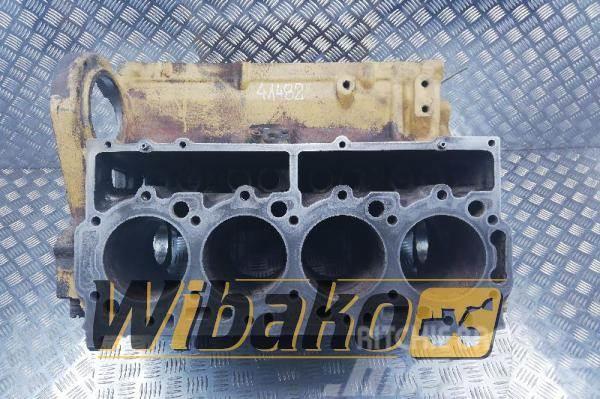 CAT Block Engine / Motor Caterpillar 3208 9N3758 Drugi deli