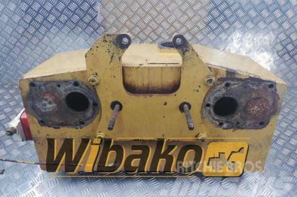 CAT Coolant tank Caterpillar 3408 7W0315-243 Drugi deli