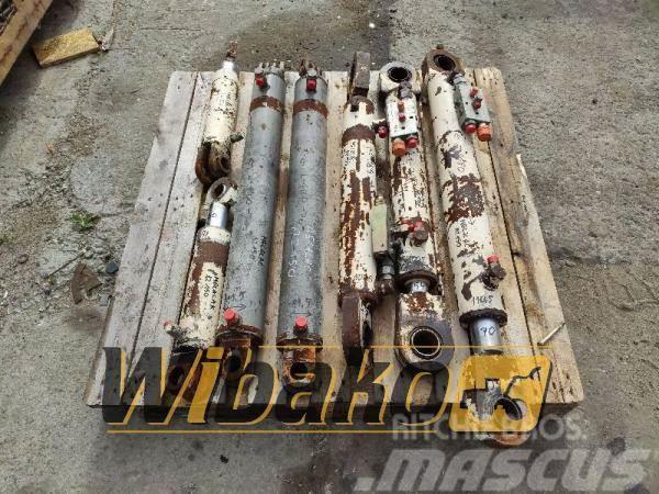 Mecalac Set of cylinders Mecalac AS150 Hidravlika