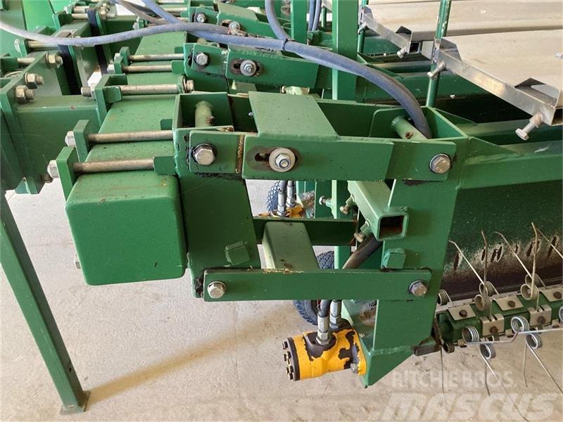  - - -  Christiaens Agro Systems - Rotorstrigle Drugi kmetijski stroji